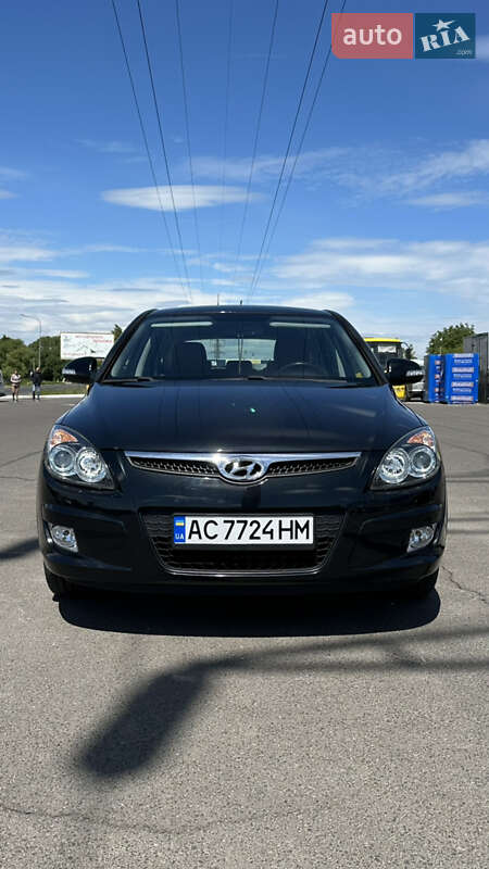 Хетчбек Hyundai i30 2009 в Луцьку