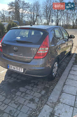 Хетчбек Hyundai i30 2008 в Городку