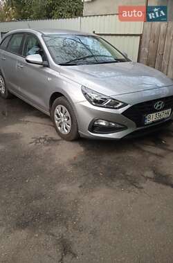 Hyundai i30 2022