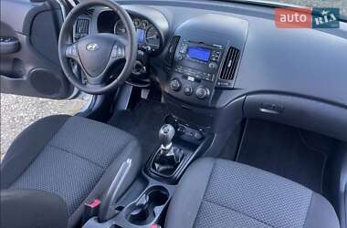 Хетчбек Hyundai i30 2012 в Хоролі