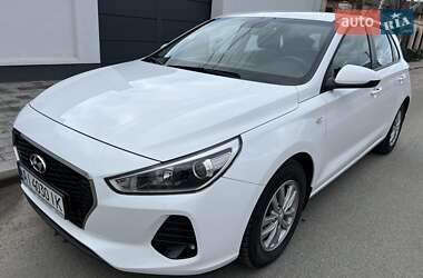 Хэтчбек Hyundai i30 2019 в Киеве