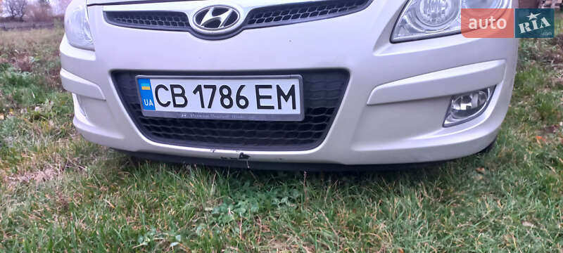 Хетчбек Hyundai i30 2007 в Мені