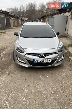 Универсал Hyundai i30 2013 в Запорожье