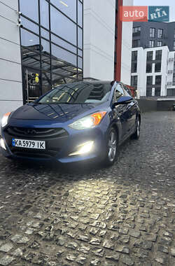 Хэтчбек Hyundai i30 2012 в Львове