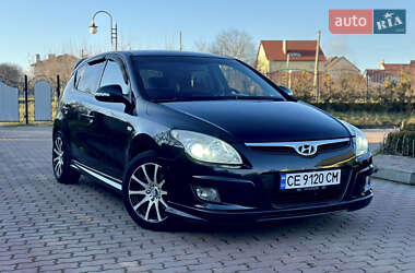 Хетчбек Hyundai i30 2008 в Чернівцях