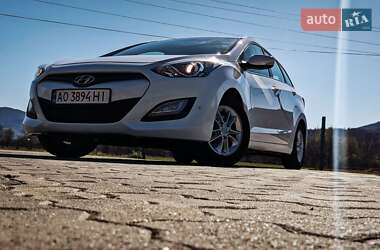 Універсал Hyundai i30 2013 в Мукачевому