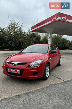 Хетчбек Hyundai i30 2010 в Вознесенську