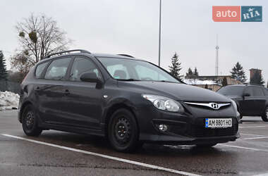 Універсал Hyundai i30 2010 в Житомирі