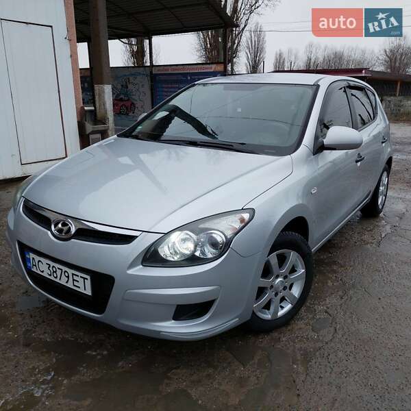 Хетчбек Hyundai i30 2009 в Білгороді-Дністровському