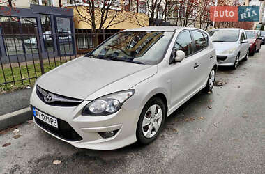 Hyundai i30 2011