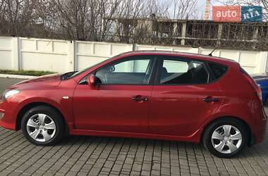 Хетчбек Hyundai i30 2011 в Одесі