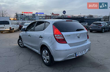 Хетчбек Hyundai i30 2011 в Києві