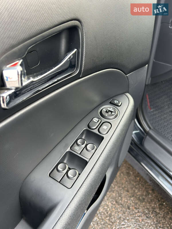 Хетчбек Hyundai i30 2011 в Ковелі