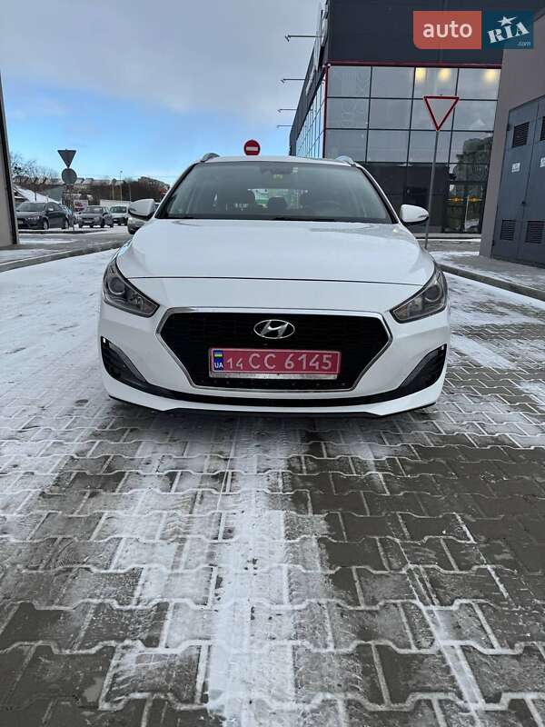 Універсал Hyundai i30 2018 в Калуші