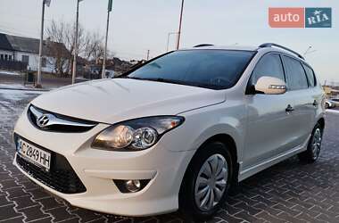 Універсал Hyundai i30 2012 в Нововолинську