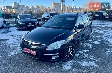 Універсал Hyundai i30 2009 в Києві