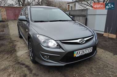 Hyundai i30 2011