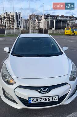 Хетчбек Hyundai i30 2012 в Києві