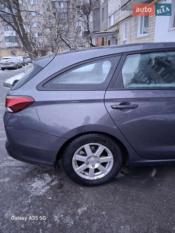 Универсал Hyundai i30 2019 в Казатине