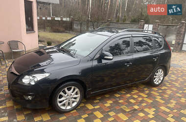 Универсал Hyundai i30 2010 в 