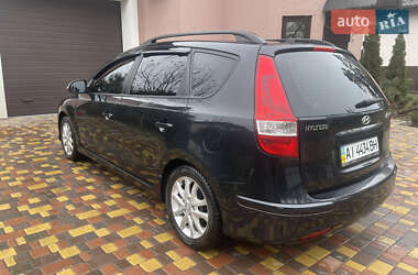 Универсал Hyundai i30 2010 в 