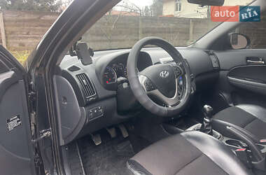 Универсал Hyundai i30 2010 в 