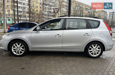 Универсал Hyundai i30 2008 в Днепре