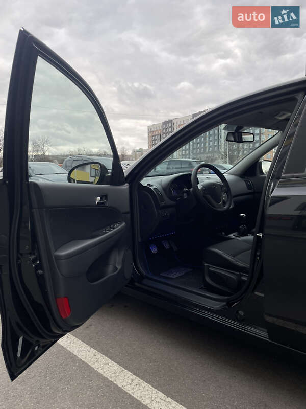 Хэтчбек Hyundai i30 2008 в Борисполе