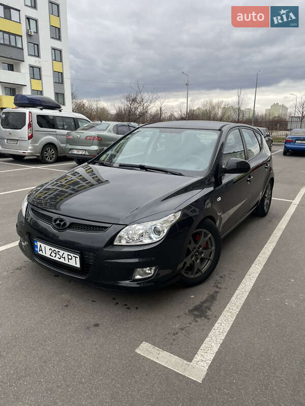 Хэтчбек Hyundai i30 2008 в Борисполе