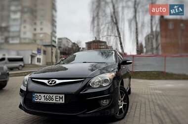 Хэтчбек Hyundai i30 2011 в Хмельницком