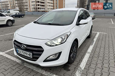 Универсал Hyundai i30 2016 в Киеве