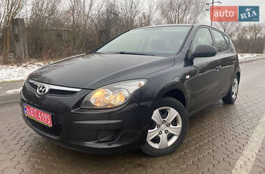 Хетчбек Hyundai i30 2009 в Ніжині