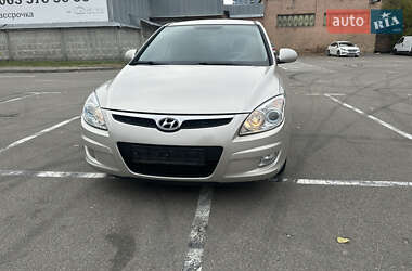 Хетчбек Hyundai i30 2008 в Києві