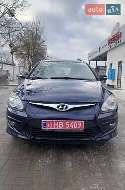 Универсал Hyundai i30 2010 в Ровно