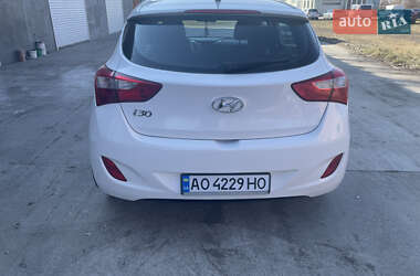 Хэтчбек Hyundai i30 2013 в 