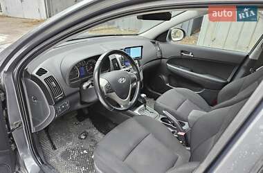 Хэтчбек Hyundai i30 2009 в Киеве