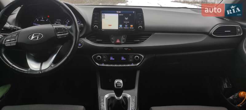 Универсал Hyundai i30 2017 в Новом Буге фото 44 Универсал Hyundai i30 2017 в Новом Буге