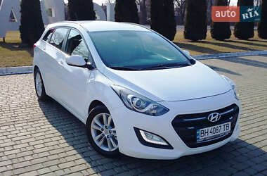 Універсал Hyundai i30 2015 в 