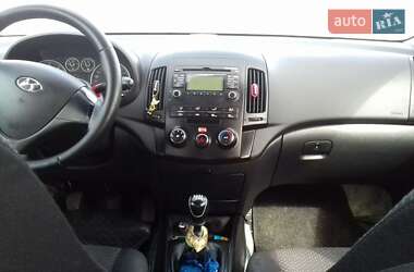 Универсал Hyundai i30 2009 в 