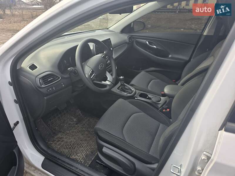 Універсал Hyundai i30 2023 в Лохвиці