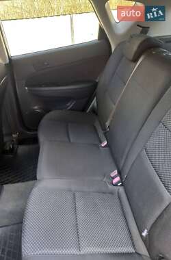 Хэтчбек Hyundai i30 2010 в 