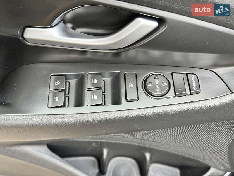 Універсал Hyundai i30 2019 в Хмельницькому