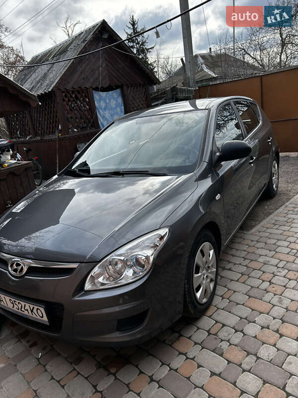 Hyundai i30 2008