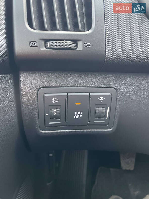 Хэтчбек Hyundai i30 2009 в Радехове