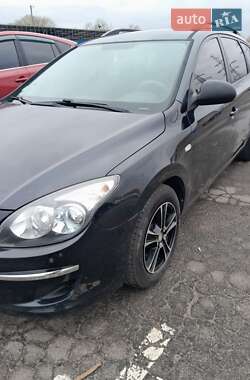 Универсал Hyundai i30 2009 в 