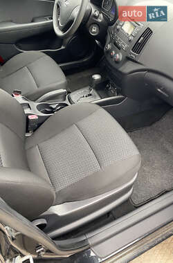 Универсал Hyundai i30 2011 в 