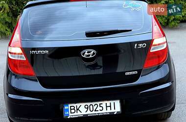 Хетчбек Hyundai i30 2008 в 