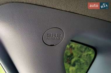 Хетчбек Hyundai i30 2008 в 