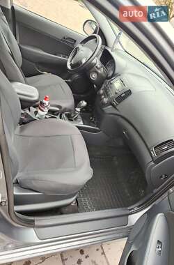 Універсал Hyundai i30 2012 в 