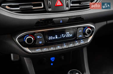 Хэтчбек Hyundai i30 2022 в 